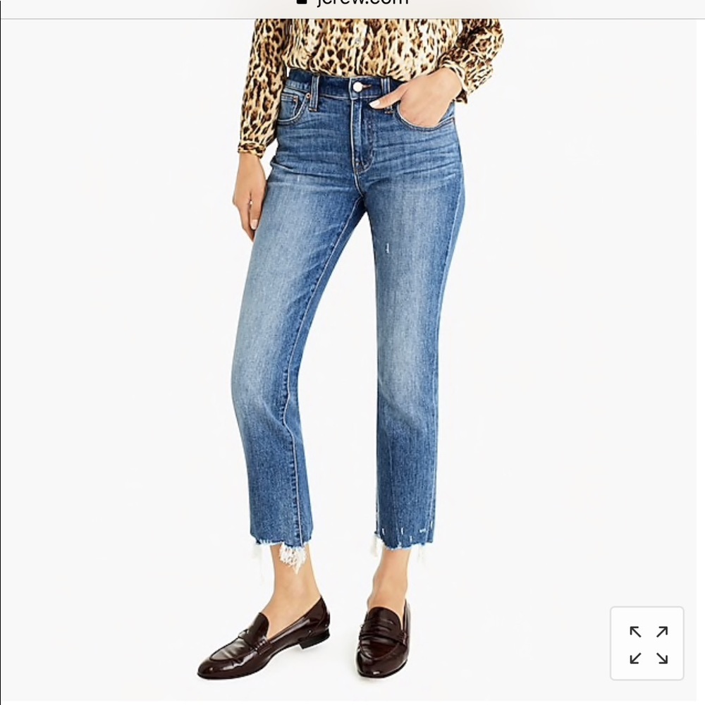 🍒 BOGO 🍒 J. Crew Chewed Hem Slim Boyfriend Jean